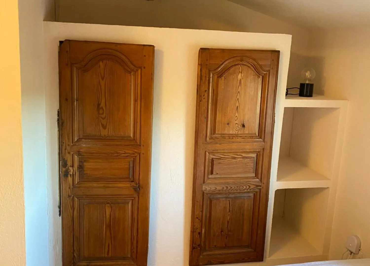 Holiday home Authentique Mazet Et Sa Fontaine En Provence Villa Fontvieille